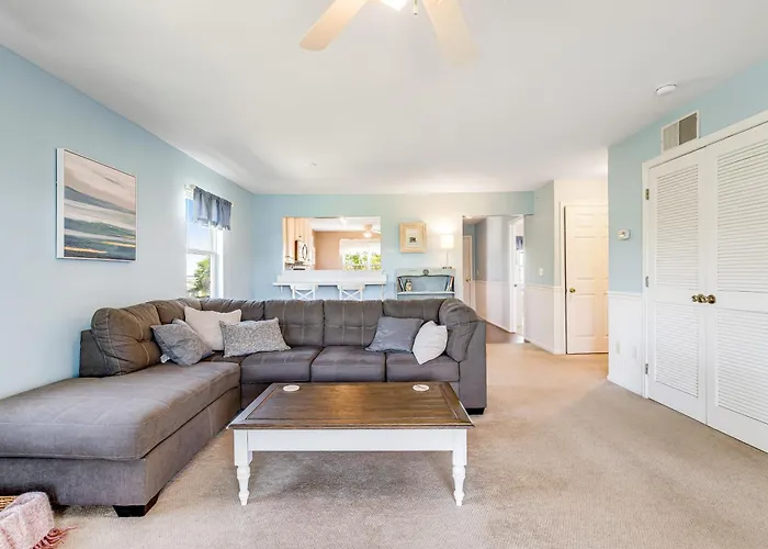 Bethany Bay - 8006 Pettinaro Dr